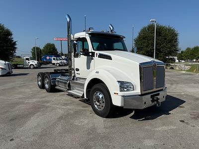 New 2026 Kenworth T880 Paccar MX/MX-13 Semi Truck for sale #0607332 - photo 1