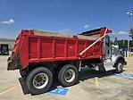 Used 2013 Kenworth T800 Dump Truck for sale #0607469 - photo 2