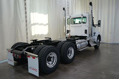 New 2026 Kenworth T880 Paccar MX/MX-13 Semi Truck for sale #0607564 - photo 2