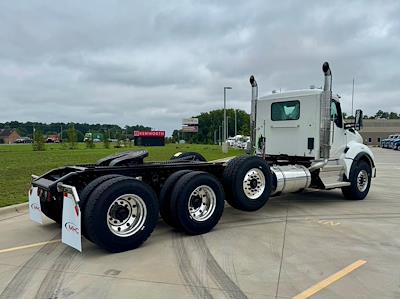 New 2026 Kenworth T880 Cummins ISX / X15 Semi Truck for sale #0608117 - photo 2