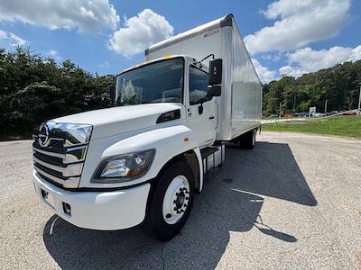 Used 2021 Hino 268A Single Cab Box Truck for sale #0608595 - photo 2