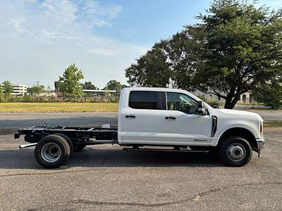 New 2026 Ford F-350 Crew Cab Cab Chassis for sale #0609422 - photo 2