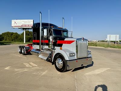 New 2026 Kenworth W900 Cummins GX Semi Truck for sale #0609861 - photo 1