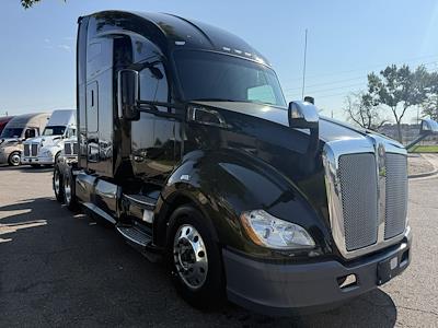 Used 2021 Kenworth T680 Paccar MX/MX-13 Semi Truck for sale #0610064 - photo 1