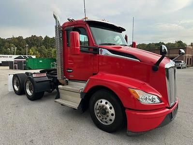 Used 2023 Kenworth T680 Paccar MX/MX-13 Semi Truck for sale #0610237 - photo 1