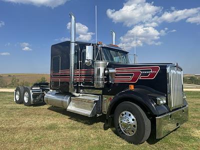 New 2026 Kenworth W900 Cummins GX Semi Truck for sale #0610419 - photo 1