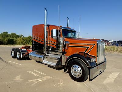New 2026 Kenworth W900 Cummins GX Semi Truck for sale #0610465 - photo 1
