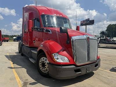 Used 2022 Kenworth T680 Cummins ISX / X15 Semi Truck for sale #0610508 - photo 1