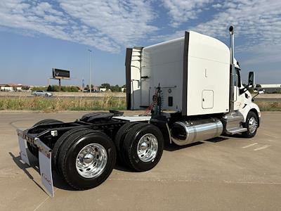 Used 2021 Peterbilt 579 Paccar MX/MX-13 Semi Truck for sale #0610793 - photo 2
