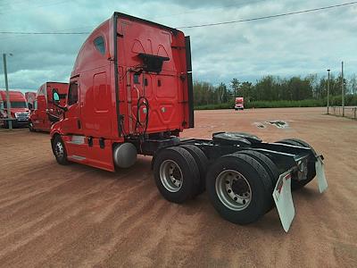 Used 2023 Freightliner Cascadia Detroit Diesel DD15 Semi Truck with Sleeper Cab for sale #0610991 - photo 2