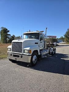 Used 2017 Mack CHU613 Mack Semi Truck for sale #0611597 - photo 1
