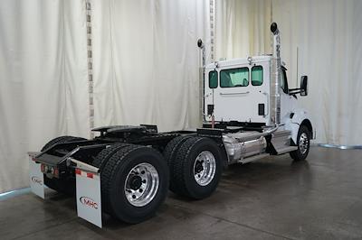 New 2026 Kenworth T880 Cummins ISX / X15 Semi Truck for sale #0611885 - photo 2