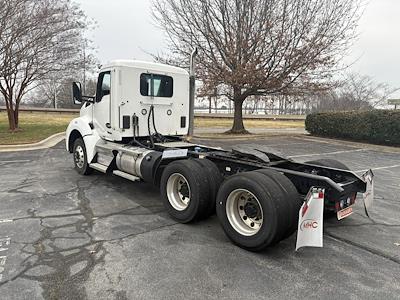 Used 2024 Kenworth T880 Cummins ISX / X15 Semi Truck for sale #0612100 - photo 2