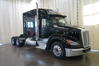New 2026 Kenworth T680 Cummins ISX / X15 Semi Truck for sale #0612122 - photo 1