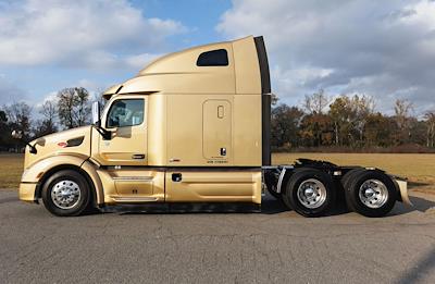 Used 2022 Peterbilt 579 Paccar MX/MX-13 Semi Truck for sale #0612555 - photo 2