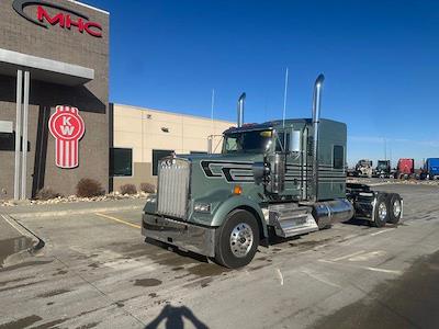 New 2026 Kenworth W900 Cummins GX Semi Truck for sale #0612572 - photo 2