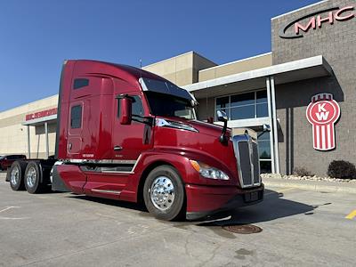 Used 2023 Kenworth T680 Cummins ISX / X15 Semi Truck for sale #0612577 - photo 1