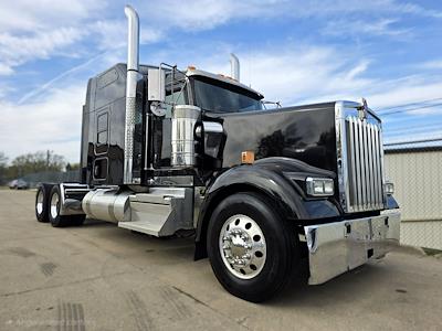 Used 2022 Kenworth W900 Cummins ISX / X15 Semi Truck for sale #0612805 - photo 1