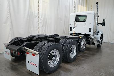 New 2026 Kenworth T880 Cummins ISX / X15 Semi Truck for sale #0612822 - photo 2