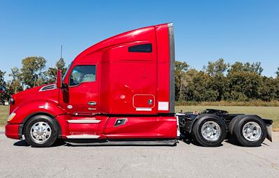 Used 2022 Kenworth T680 Cummins ISX / X15 Semi Truck for sale #0612878 - photo 2
