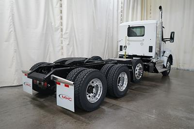 New 2026 Kenworth T880 Cummins ISX / X15 Semi Truck for sale #0612891 - photo 2