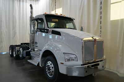 New 2026 Kenworth T880 Cummins ISX / X15 Semi Truck for sale #0612892 - photo 1