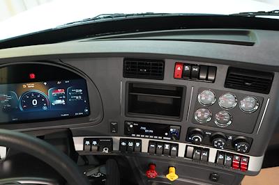 New 2026 Kenworth T880 Cummins ISX / X15 Semi Truck for sale #0612892 - photo 2