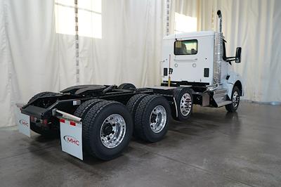 New 2026 Kenworth T880 Cummins ISX / X15 Semi Truck for sale #0612892 - photo 2