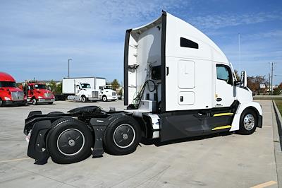 Used 2023 Kenworth T680 Cummins ISX / X15 Semi Truck for sale #0612895 - photo 2