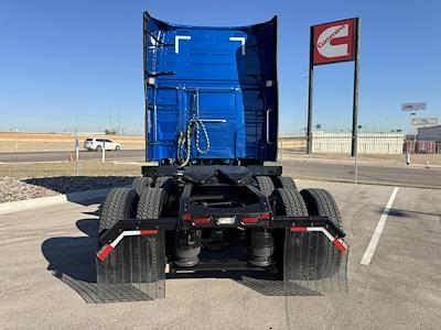 Used 2021 Volvo VNL Volvo D13 Semi Truck for sale #0613006 - photo 2