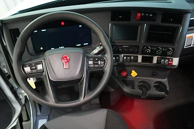 New 2026 Kenworth T680 Cummins ISX / X15 Semi Truck for sale #0613044 - photo 2