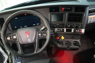 New 2026 Kenworth T680 Cummins ISX / X15 Semi Truck for sale #0613047 - photo 2