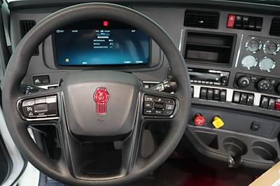 New 2026 Kenworth T880 Cummins ISX / X15 Semi Truck for sale #0613069 - photo 2