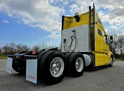 Used 2022 Volvo VNL Volvo D13 Semi Truck for sale #0613390 - photo 2