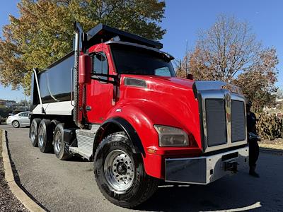 Used 2020 Kenworth T880 Dump Truck for sale #0613399 - photo 1