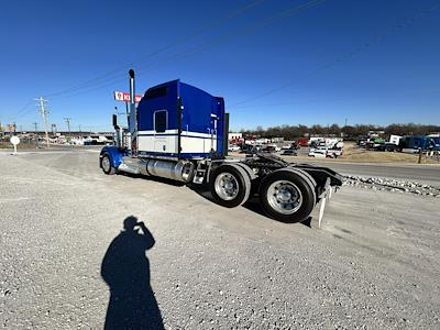 Used 2022 Kenworth W900 Cummins ISX / X15 Semi Truck for sale #0613701 - photo 2