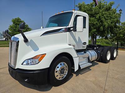Used 2022 Kenworth T680 Paccar MX/MX-13 Semi Truck for sale #0613702 - photo 2