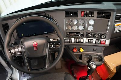 New 2026 Kenworth T880 Cummins ISX / X15 Semi Truck for sale #0613892 - photo 2