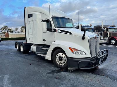 Used 2023 Kenworth T680 Cummins ISX / X15 Semi Truck for sale #0614038 - photo 1