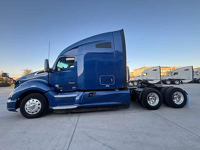 Used 2020 Kenworth T680 Cummins ISX / X15 Semi Truck for sale #0614063 - photo 2