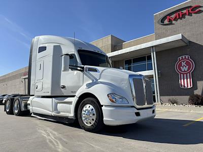 Used 2016 Kenworth T680 Paccar MX/MX-13 Semi Truck for sale #0614152 - photo 1
