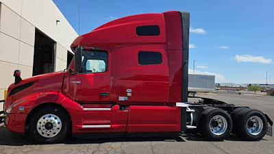 Used 2022 Volvo VNL Volvo D13 Semi Truck for sale #0614165 - photo 2