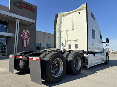 Used 2022 Peterbilt 579 Cummins ISX Semi Truck for sale #0614178 - photo 2