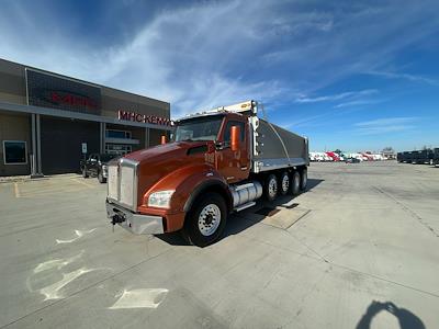 Used 2016 Kenworth T880 Dump Truck for sale #0614354 - photo 1