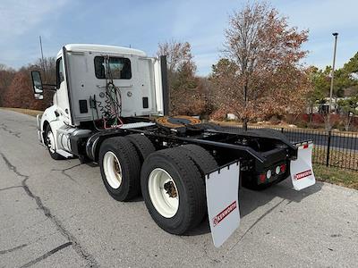 Used 2022 Kenworth T680 Paccar MX/MX-13 Semi Truck for sale #0614534 - photo 2