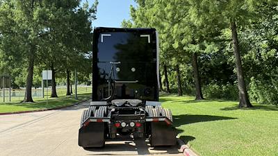 Used 2022 Kenworth T680 Cummins ISX / X15 Semi Truck for sale #0614563 - photo 2