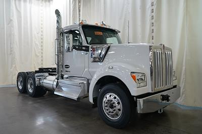 New 2026 Kenworth W990 Cummins ISX / X15 Semi Truck for sale #0614632 - photo 1