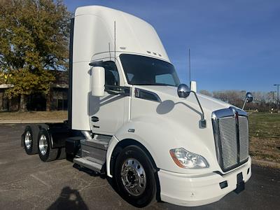 Used 2022 Kenworth T680 Paccar MX/MX-13 Semi Truck for sale #0614795 - photo 1