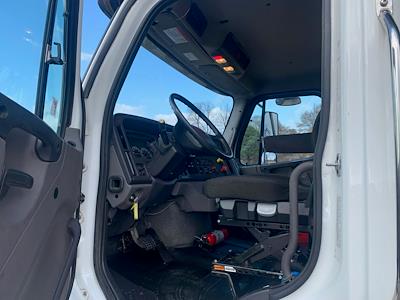 Used 2023 Freightliner 114SD Cab Chassis for sale #0614928 - photo 2
