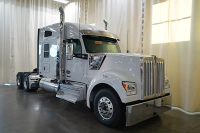 New 2026 Kenworth W990 Cummins ISX / X15 Semi Truck for sale #0614970 - photo 1